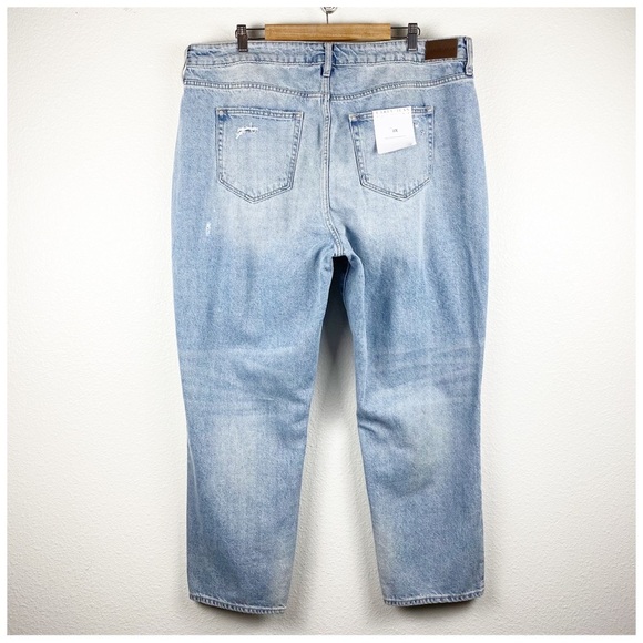 NWT‎ Carly Jean Distressed Topanga Boyfriend Jeans Size 2X - Picture 6 of 13